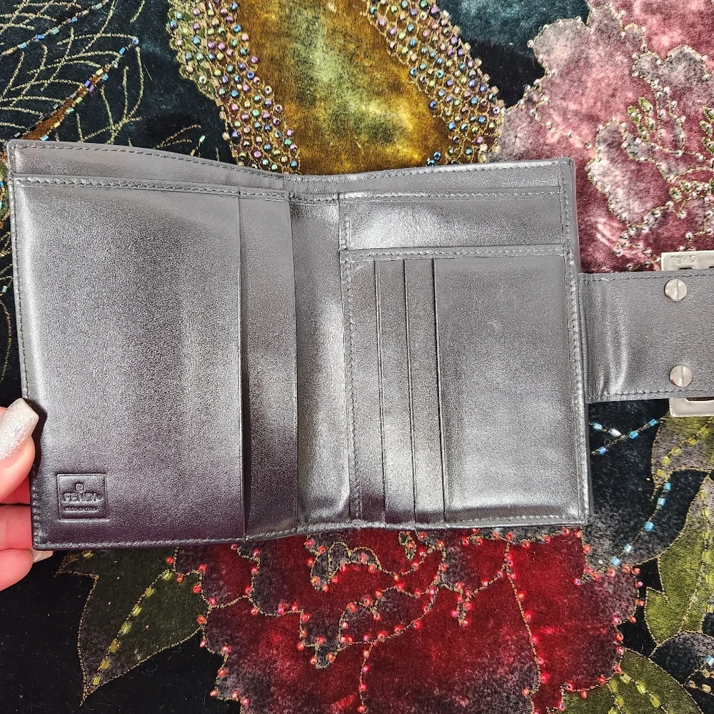 Fendi Wallet - Picture 4 of 13